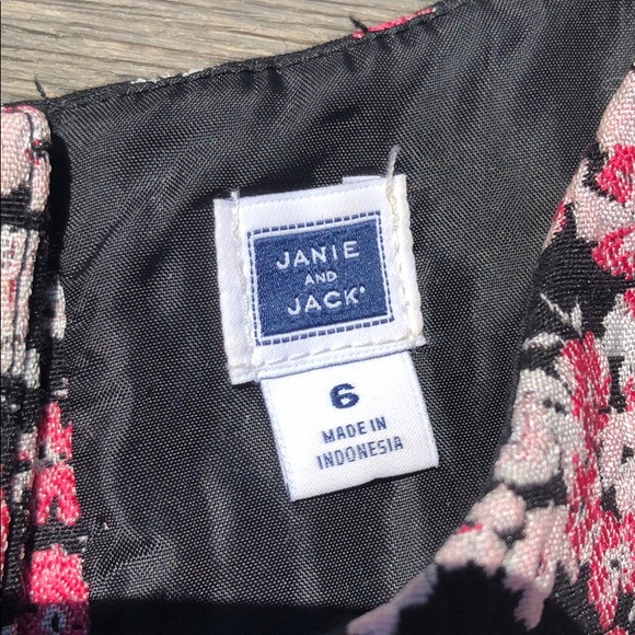 Janie & Jack Pink and White Flower Dress! - Picture 3 of 3